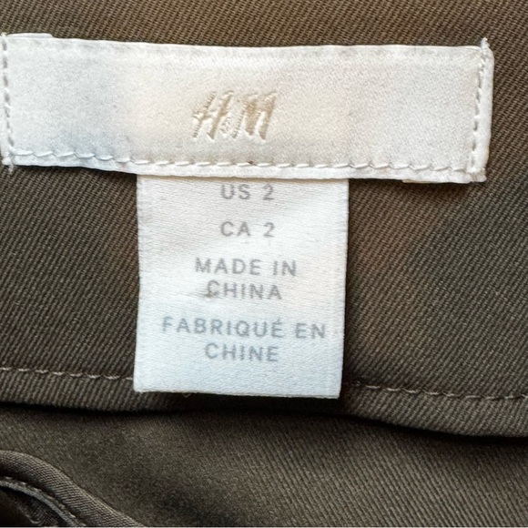 H&M Green Pencil Skirt with Tie Front for Casual Wear - Picture 4 of 4